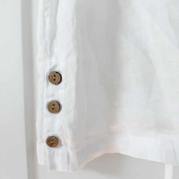 100% Linen Top with Side Buttons - Picture 4 of 6